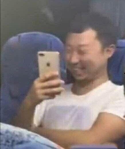 娱乐八卦姐妹吃瓜视频,姐妹吃瓜视频带你领略明星幕后故事